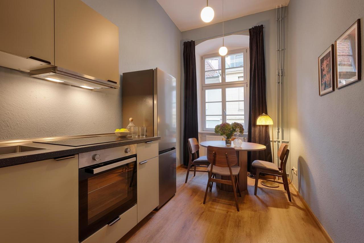 Homie Stay Am Marktplatz - Wohnen Im Historischen Balthasar-Neumann-Apartment Вюрцбург Экстерьер фото